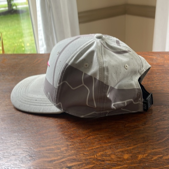 Nike Golf SnapBack Design Pink Logo - Picture 3 of 4